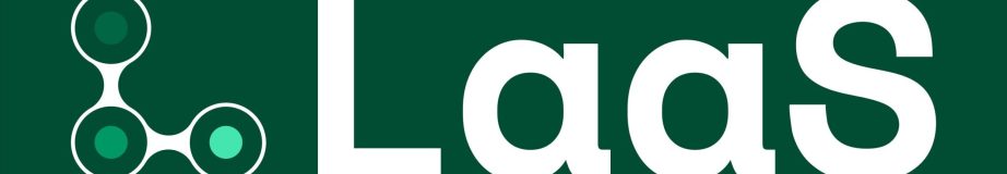 rsz_1fuld_logo_i_hvid_med_farver_og_groen_baggrund-hires